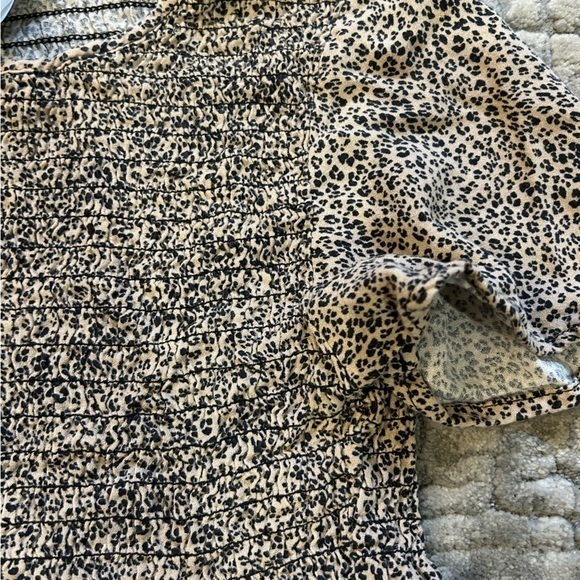 Urban Romantics Animal Print Top - Picture 4 of 11